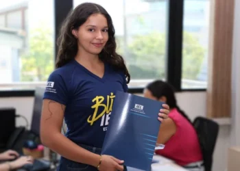Com bolsas-auxílio de até R$ 1.700, IEL abre 26 vagas de estágio em municípios tocantinense