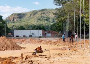 Complexo Esportivo de Taquaruçu em construção