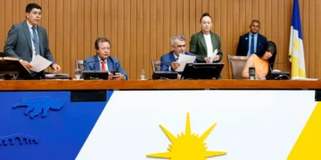 Deputados estaduais aprovaram PEC que dispõe sobre a organização do Poder Legislativo