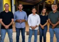 Paulo Roberto e esposa, Maria do Socorro, com Vicentinho Júnior, Amélio Cayres e Alexandre Guimarães