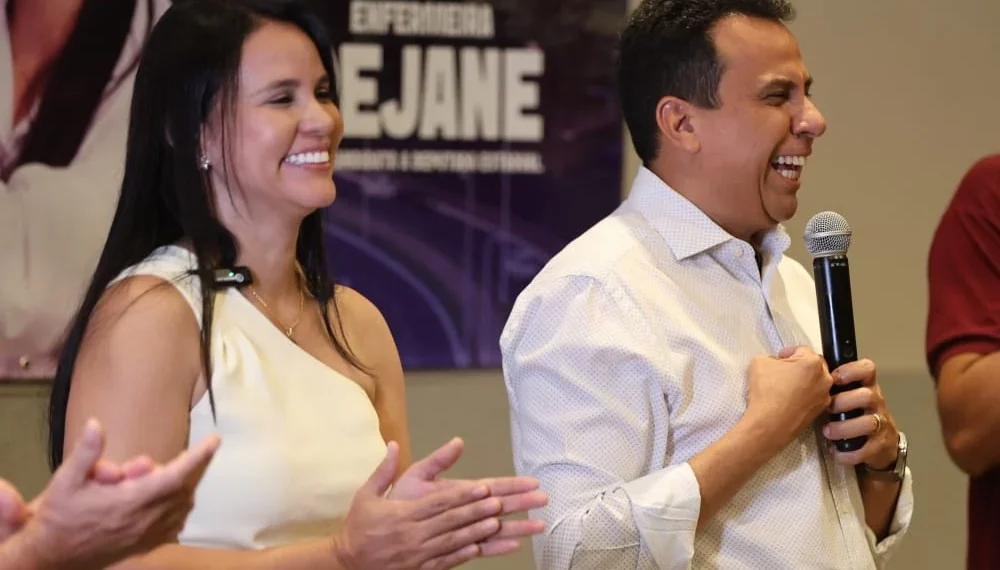 Rejane Araújo com Fábio Vaz, pré-candidatos à Assembleia Legislativa e Câmara Federal