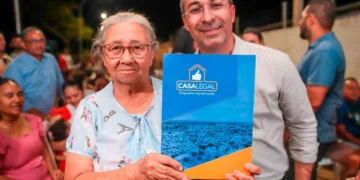 Prefeitura de Araguaína entrega 487 títulos definitivos de imóveis a famílias do Setor Barros