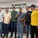 Iratã Abreu em agenda com o prefeito de Babaçulândia, Ismael Brito, e lideranças municipais e estaduais (Foto: Divulgação)