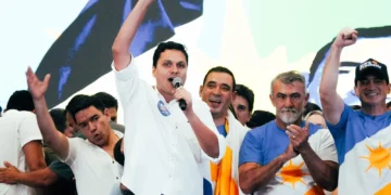 Iratã Abreu no evento de lançamento da pré-candidaturas majoritárias do grupo em Araguaína