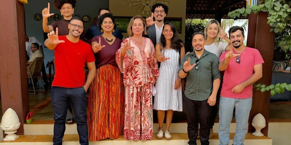 Kátia Abreu organiza evento com juventude em prol do presidente Lula da Silva