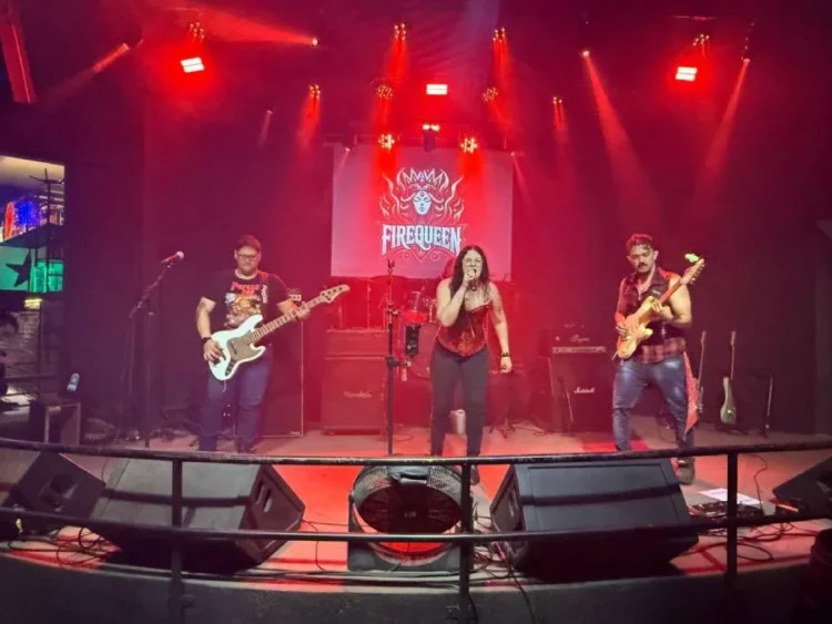 ROCK SOLIDÁRIO 1 KG DE RAÇÃO É O INGRESSO DO CÃOVERNATIO