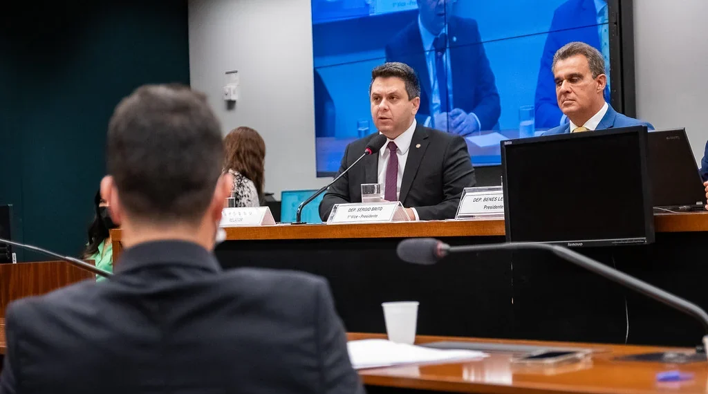 Tiago Dimas assume vaga de titular do Podemos na Comissão Mista de Orçamento do Congresso