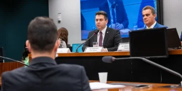 Tiago Dimas assume vaga de titular do Podemos na Comissão Mista de Orçamento do Congresso
