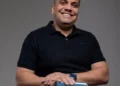 Robson Correa, pastor da Base Church, realiza lançamento oficial do livro Os Improváveis
